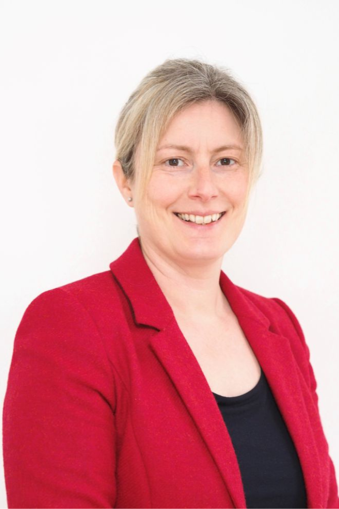 Karen Barkers headshot